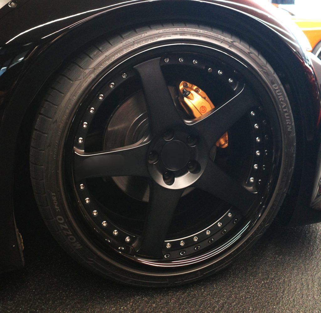 rx7-rims-effect-black-endless-Versus