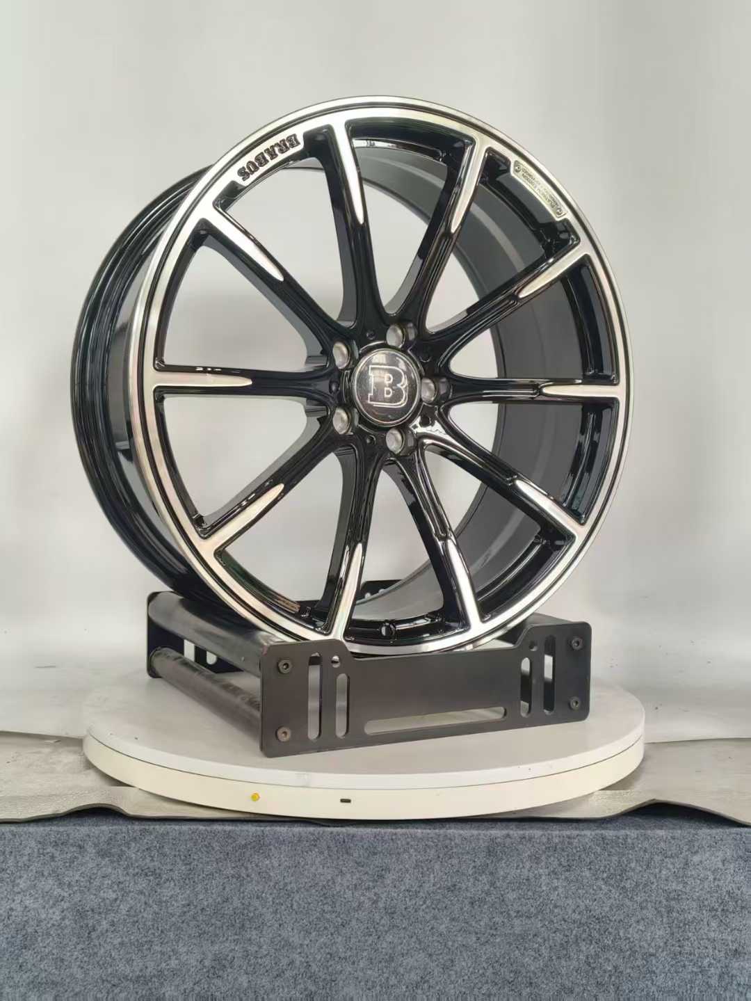 ycx1730-bentley-20-inch-alloy-wheels-gloss-black-right