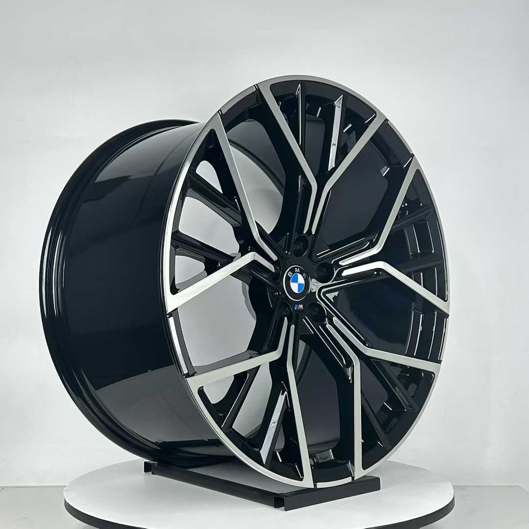 lw964-bmw-x7-22-inch-alloy-wheels-gloss-black-right
